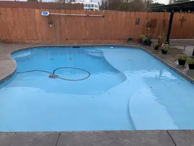 Custom pool built by H20 Pools in Modesto California