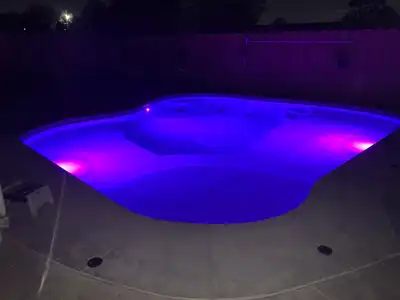 Custom pool built by H20 Pools in Modesto California