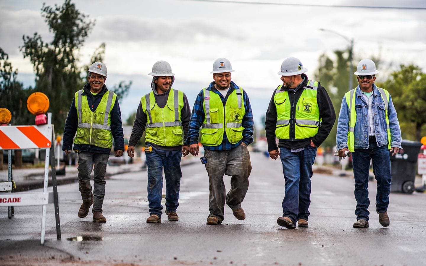 Furnished housing for construction crews and infrastructure teams Furnished housing for construction crews and infrastructure teams