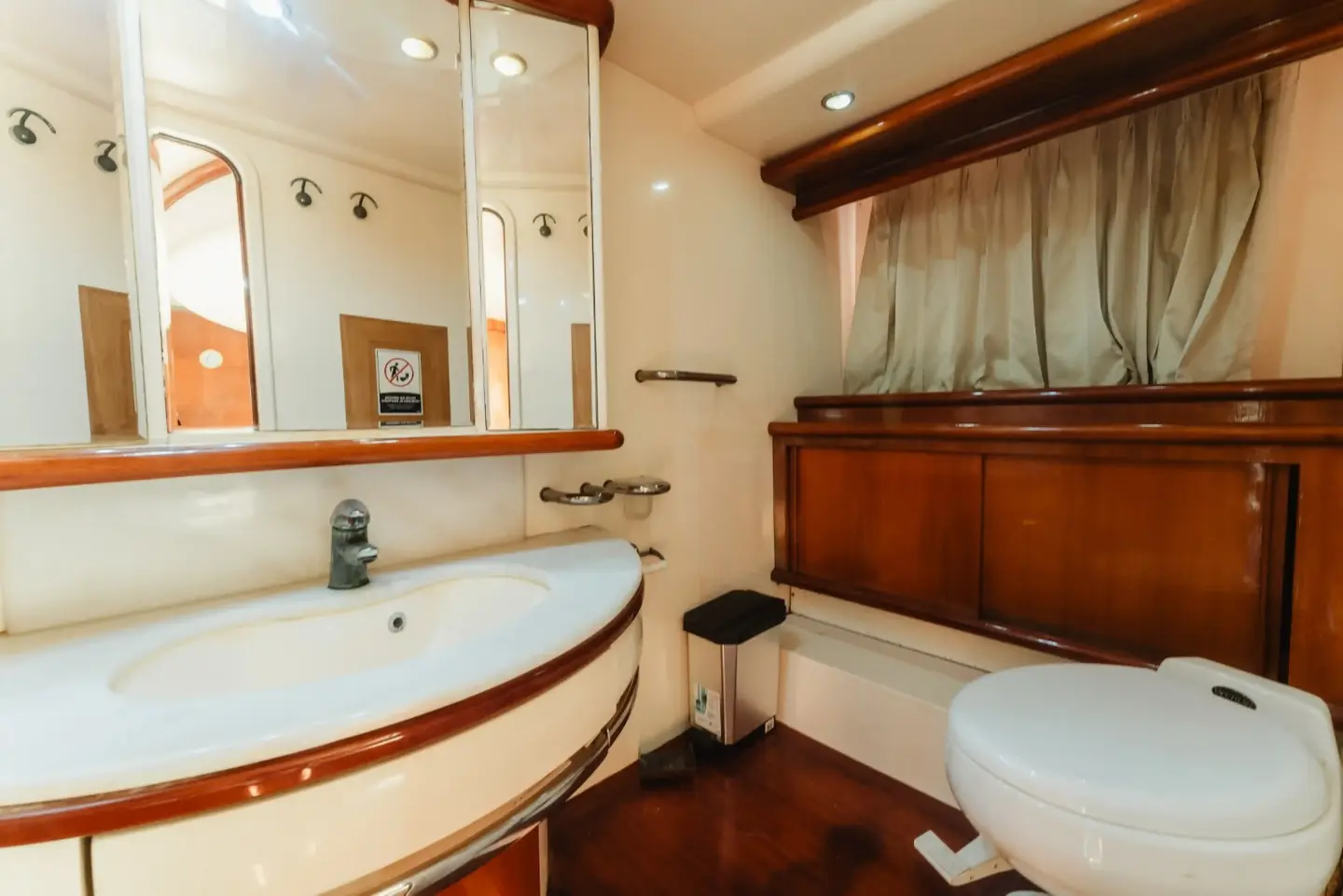 Yacht Sky Land, Cartagena, Colombia (7)