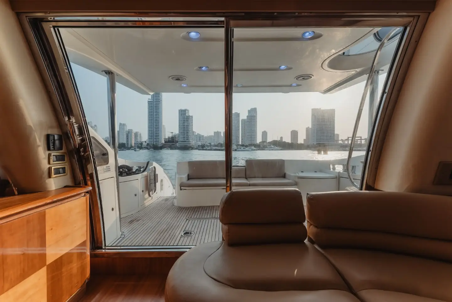 Yacht Free Land, Cartagena, Colombia (4)