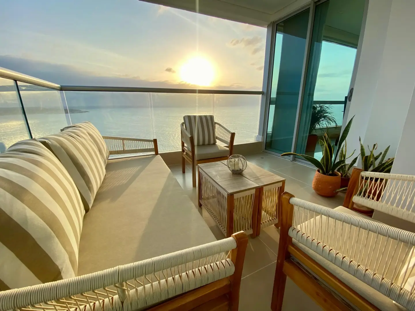 Apartment — Floor 22, El Laguito, Cartagena
