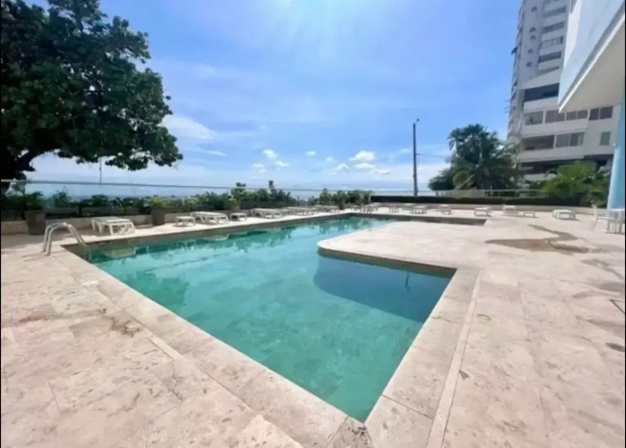 Apartment — Floor 22, El Laguito, Cartagena (10)