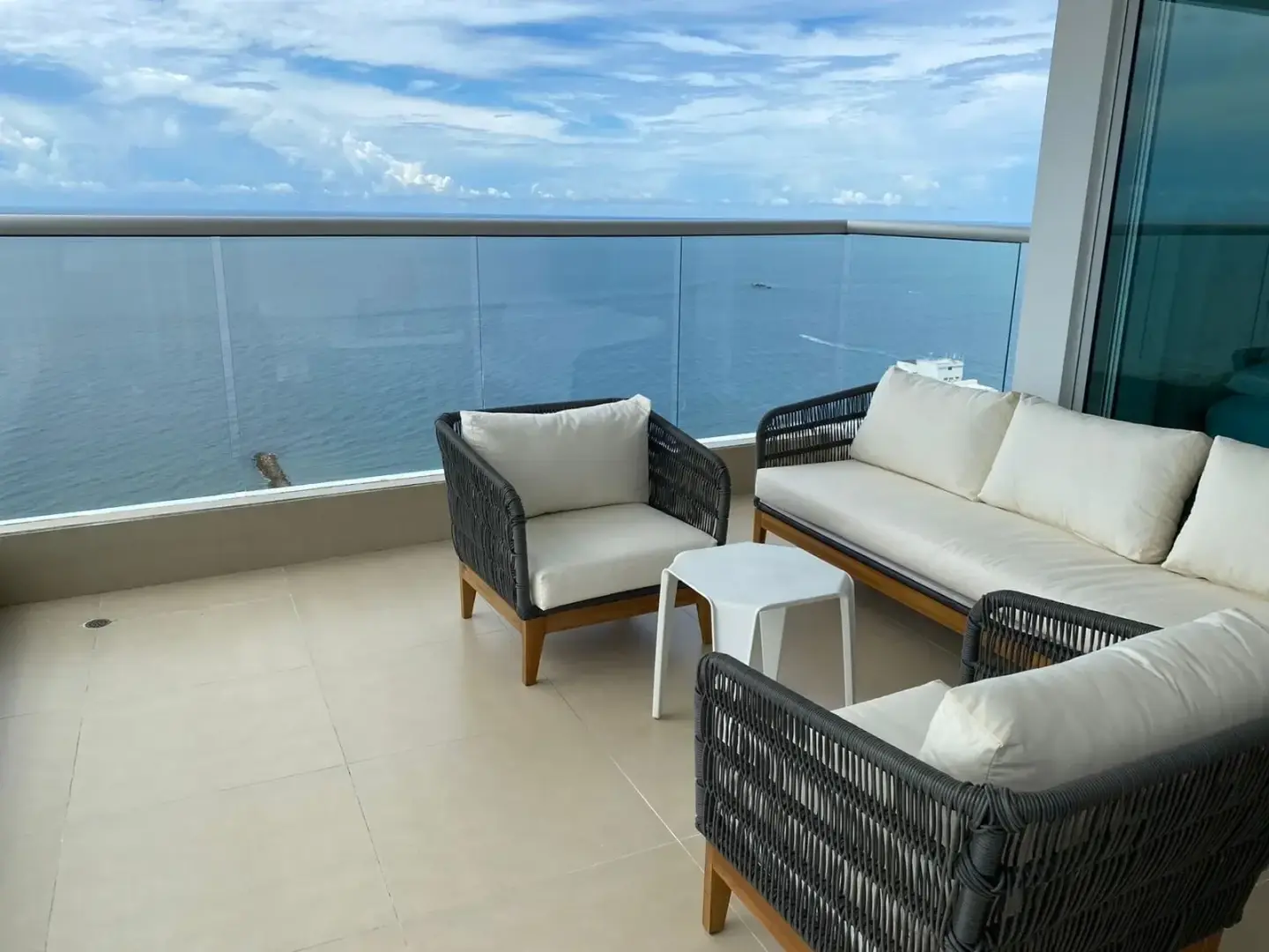 Apartment — Floor 38, El Laguito, Cartagena (2)