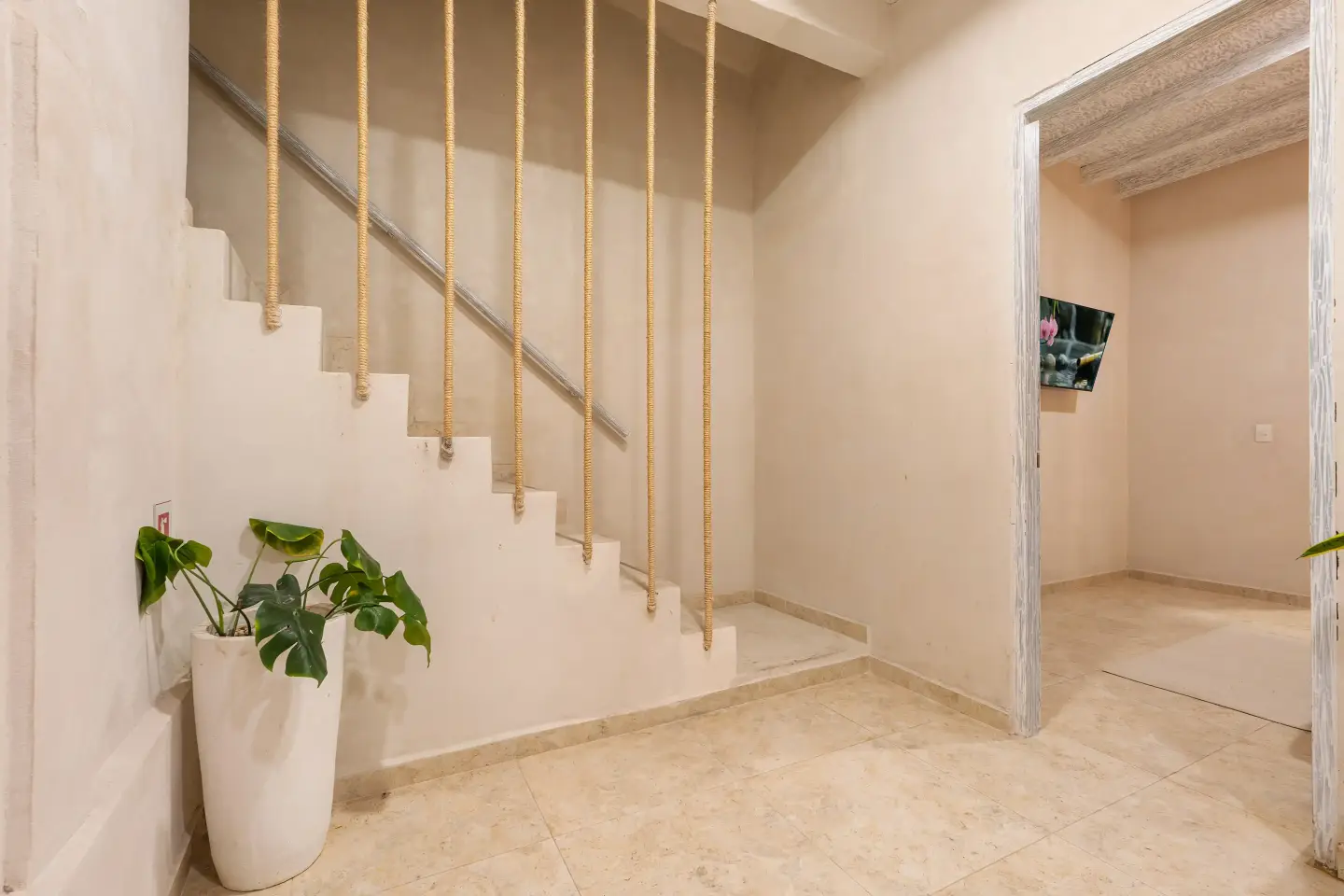 House Luna, Historic Center of Cartagena (2)