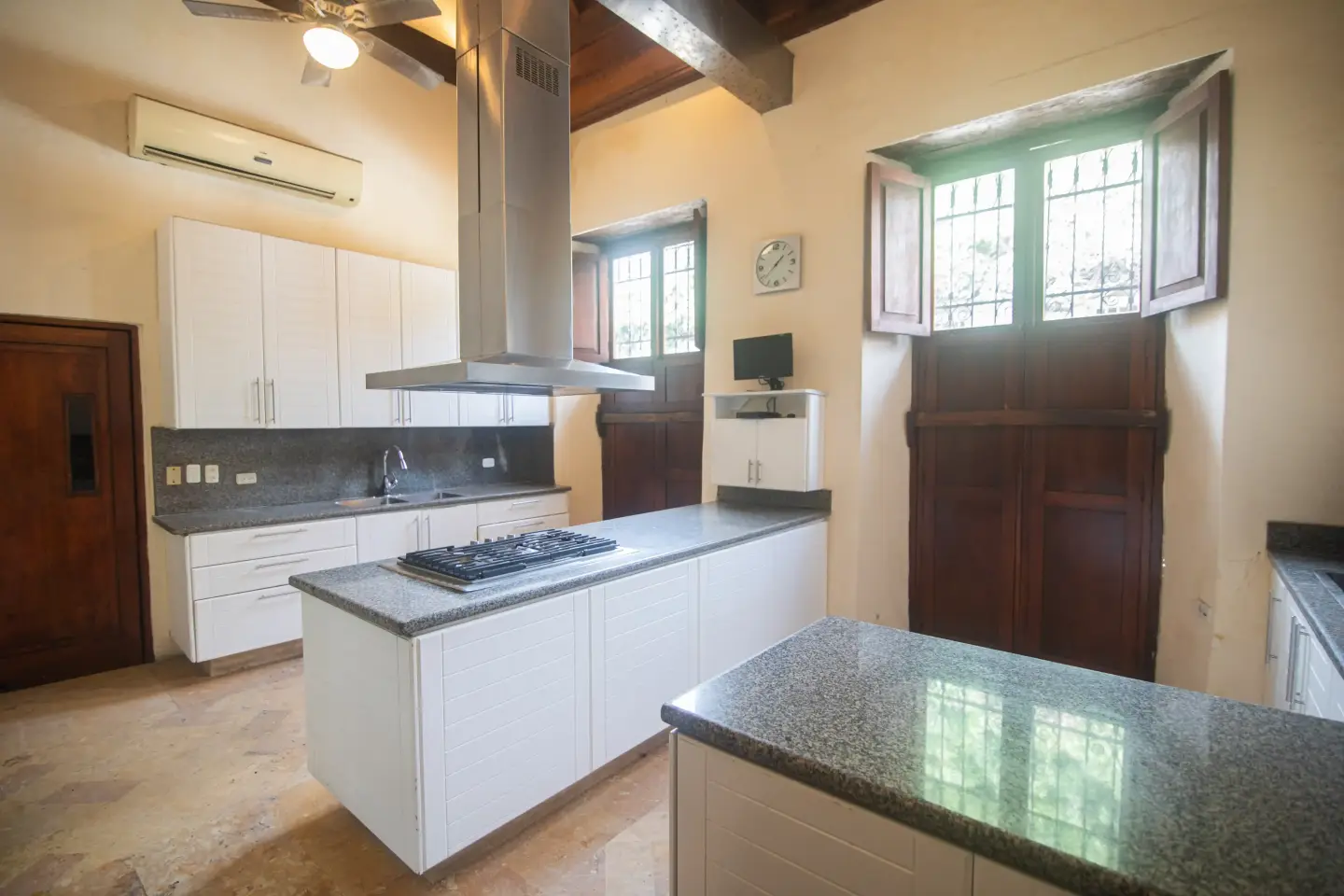 House Madrid, Historic Center of Cartagena (10)