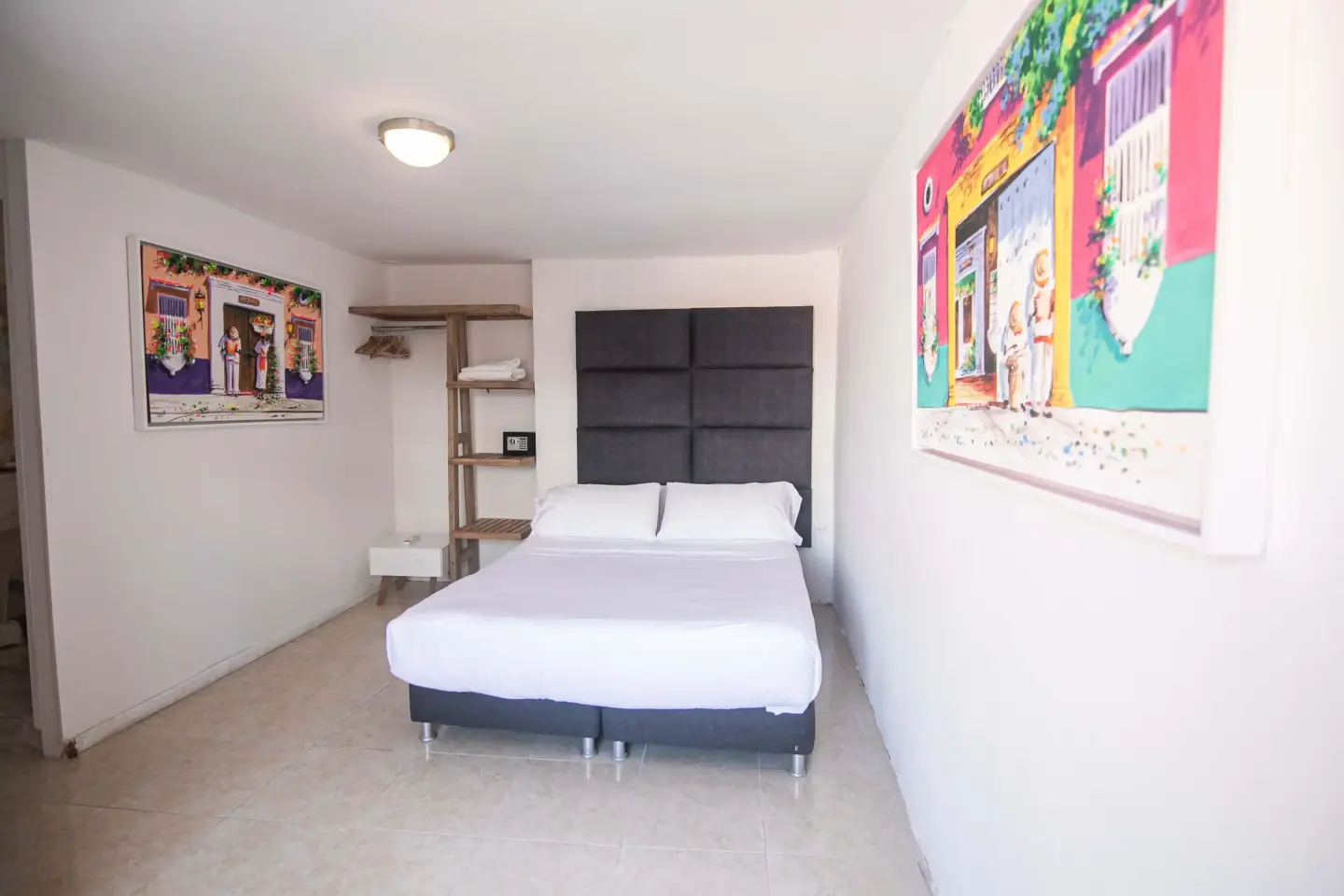 House Oasis, Historic Center of Cartagena (3)