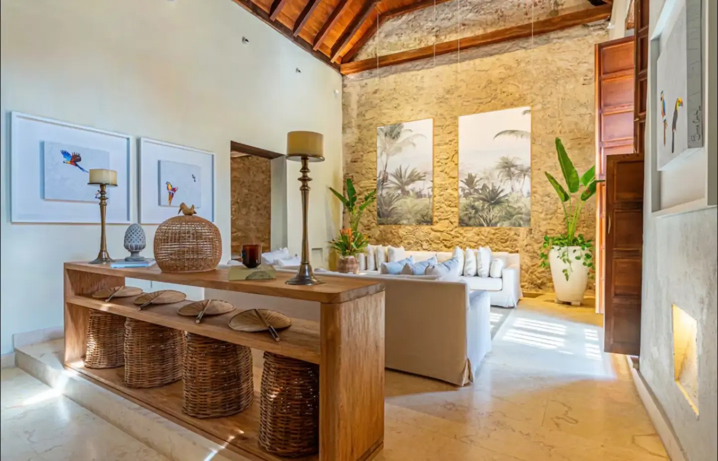 House Emilia, Historic Center of Cartagena (3)