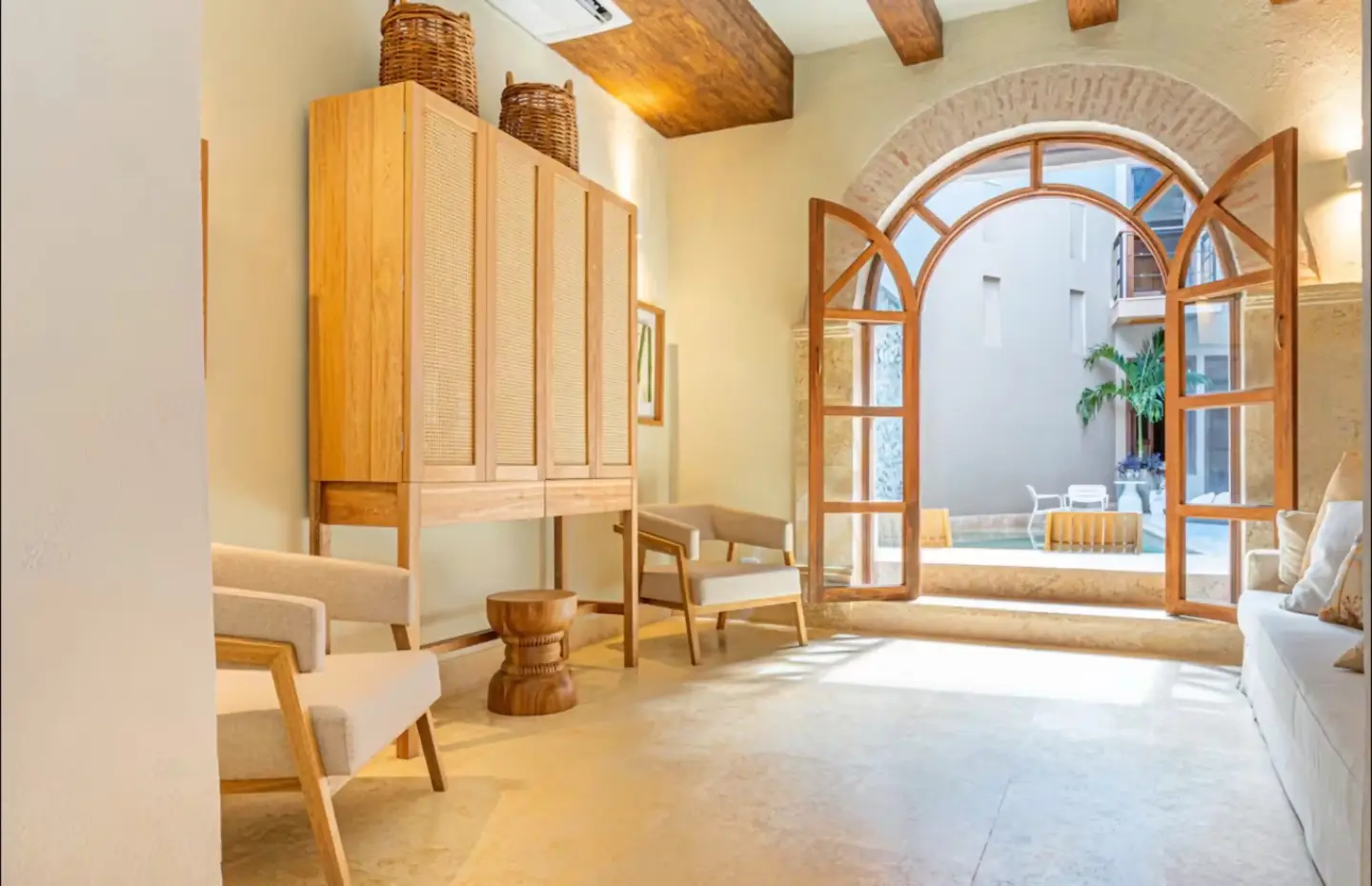 House Emilia, Historic Center of Cartagena (2)