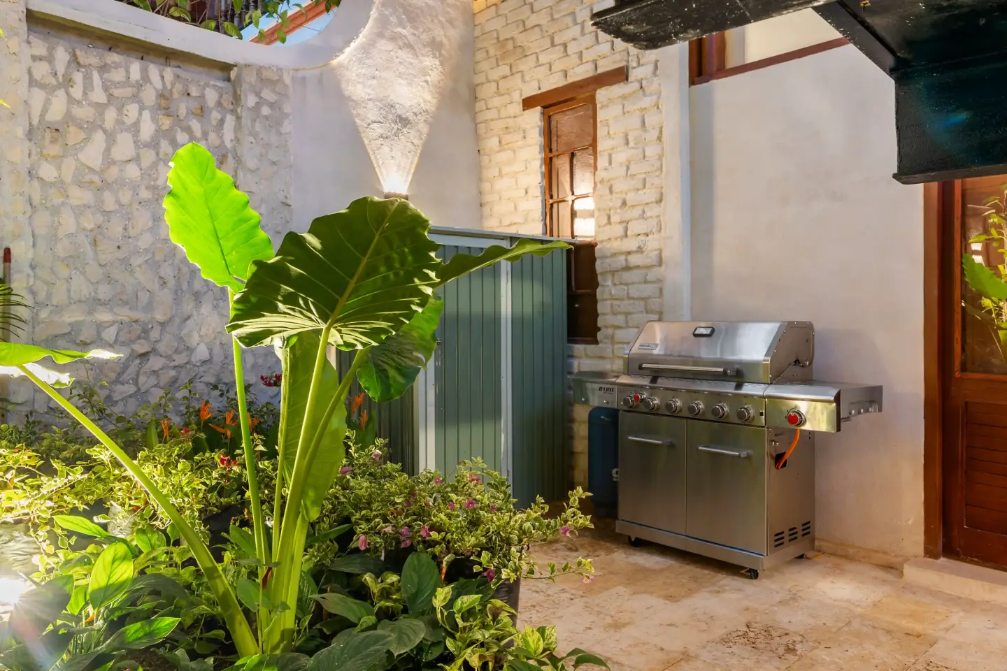 House Lotus, Historic Center of Cartagena (8)