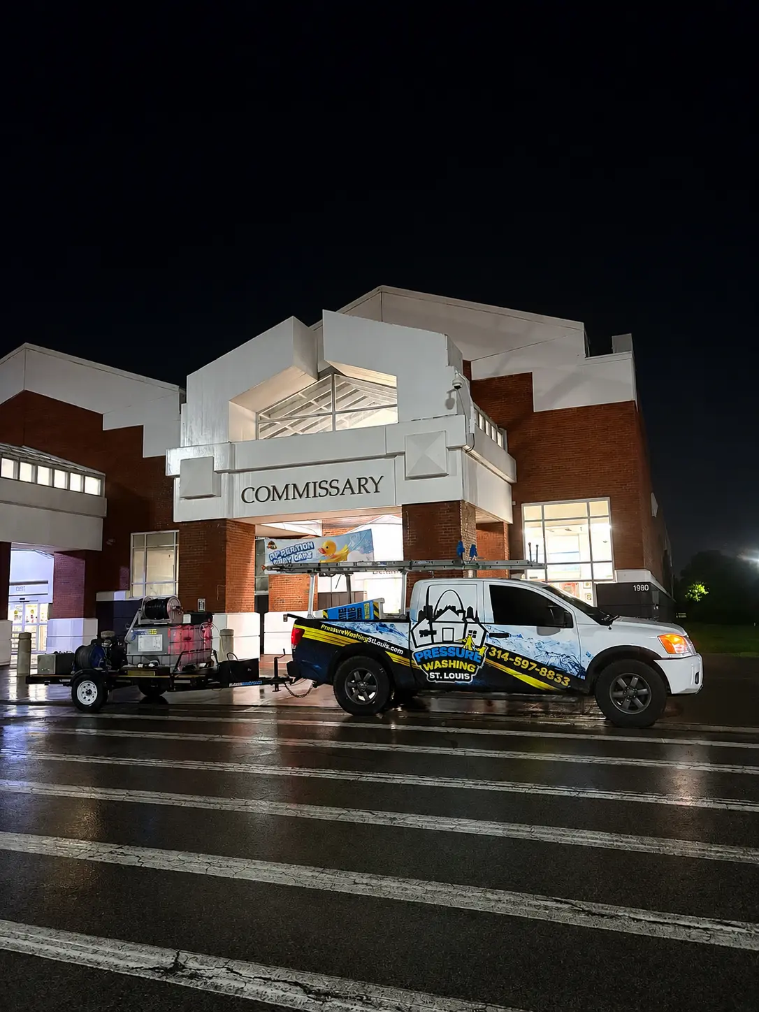 Commercial Pressure Washing St. Louis