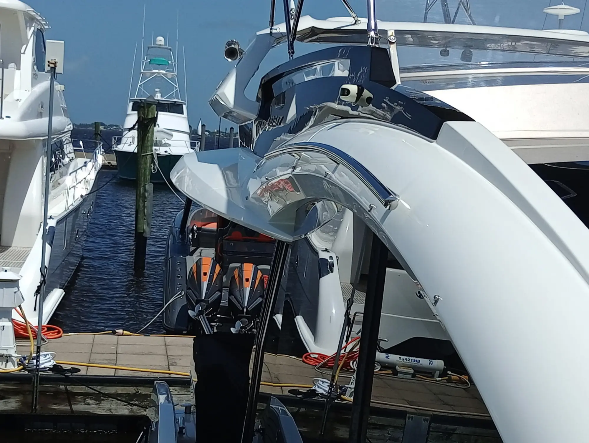 Yacht stern and arch in the slip