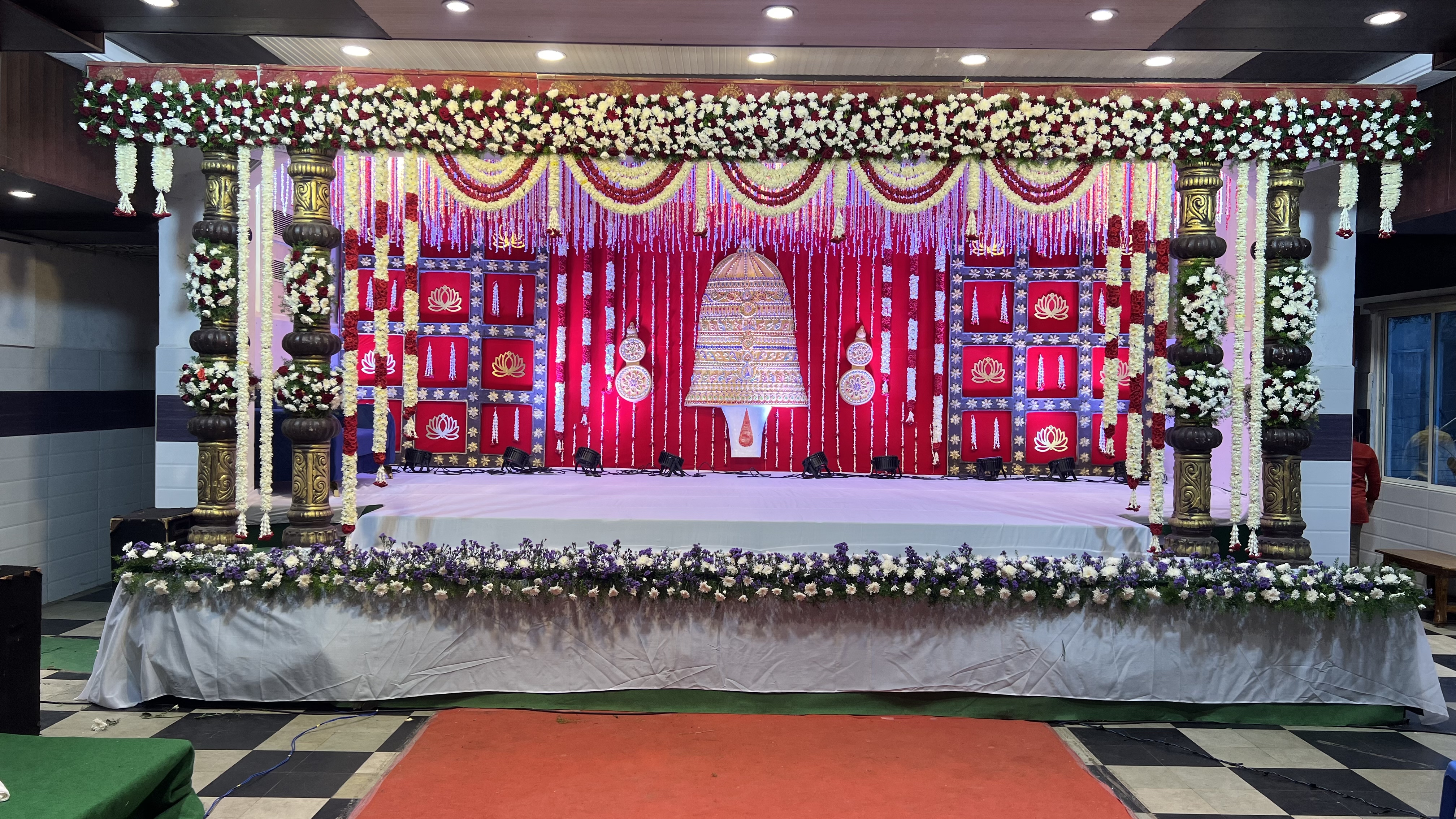 Decoration 1