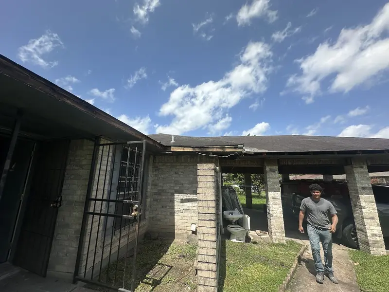 1907 Bunzel St, Houston: During rehab