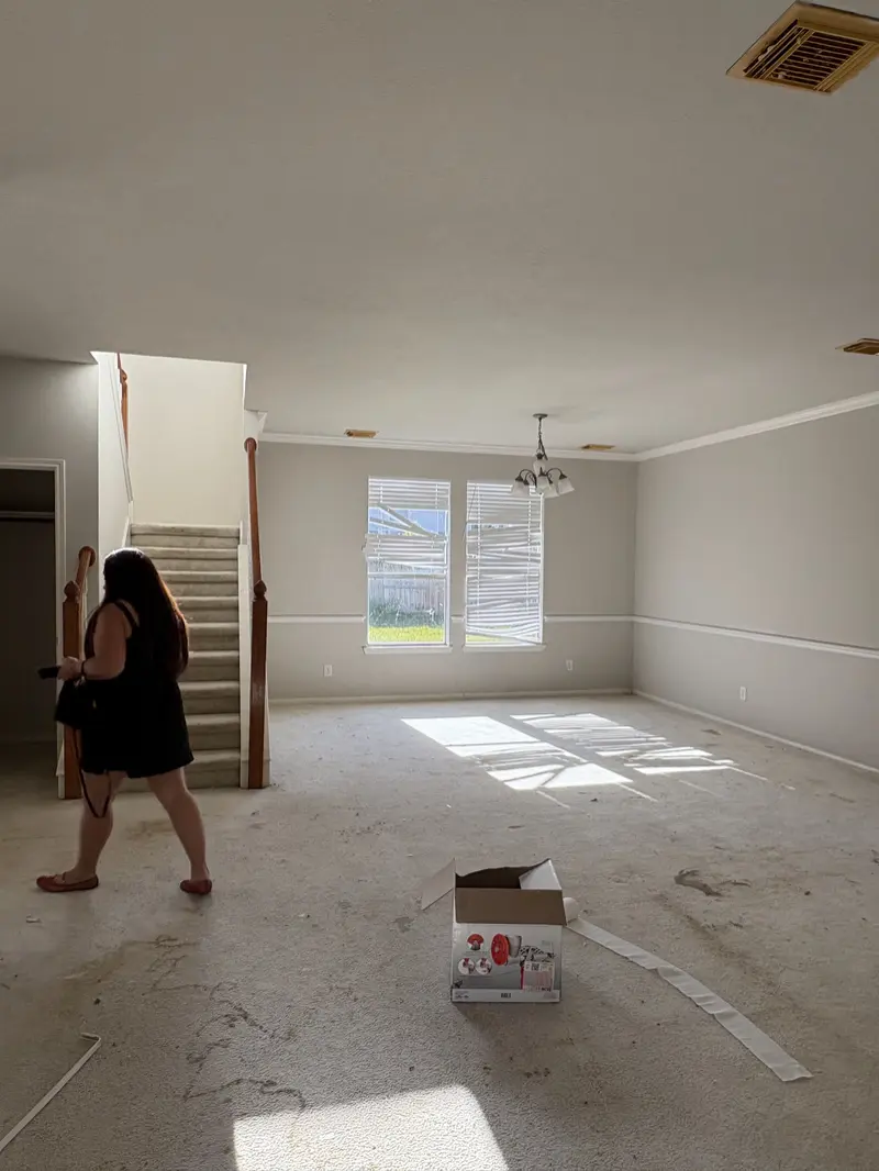 2518 Willow Springs: Before