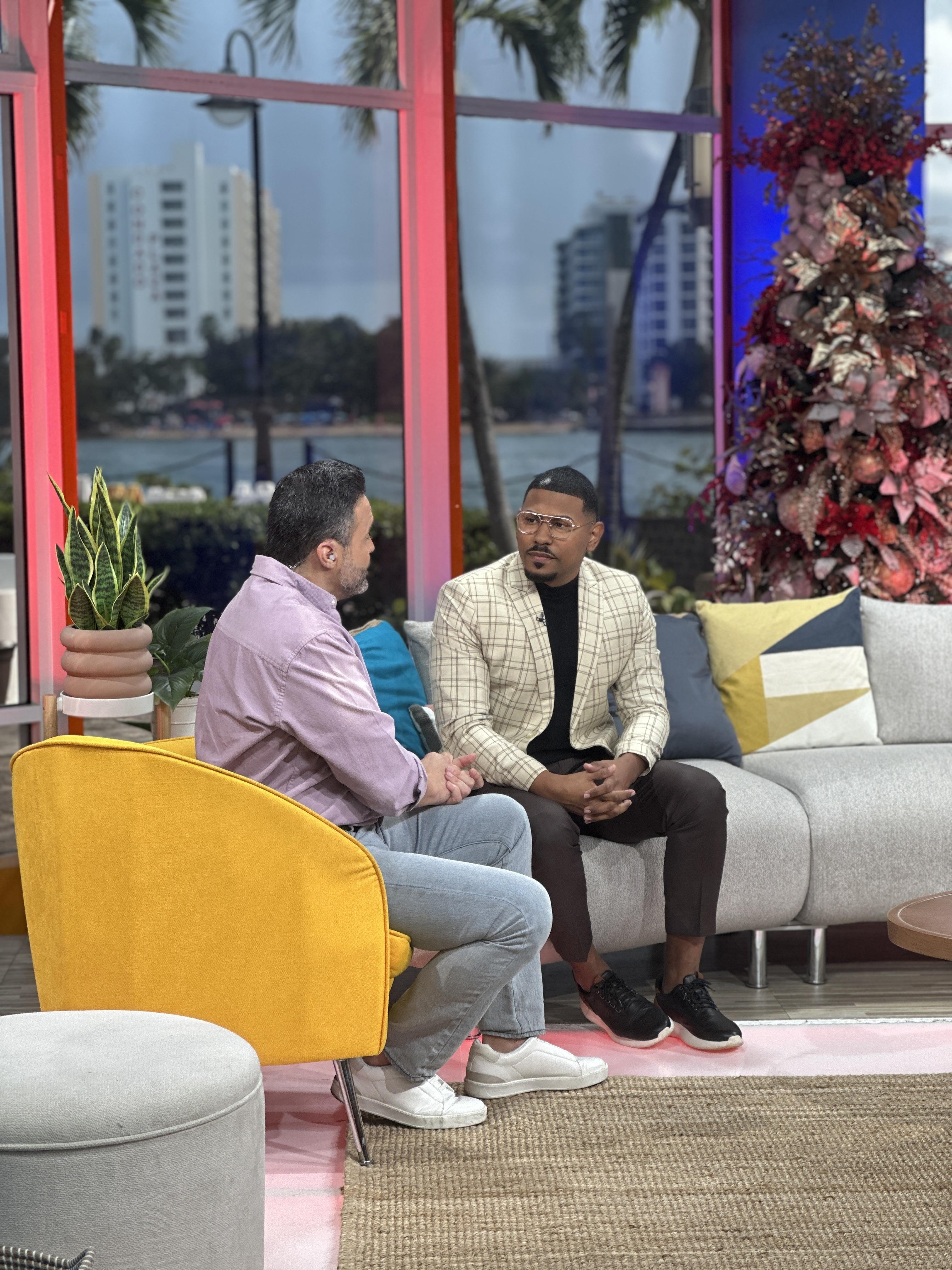 Luis Feliz Caballero en entrevista en Tele 11