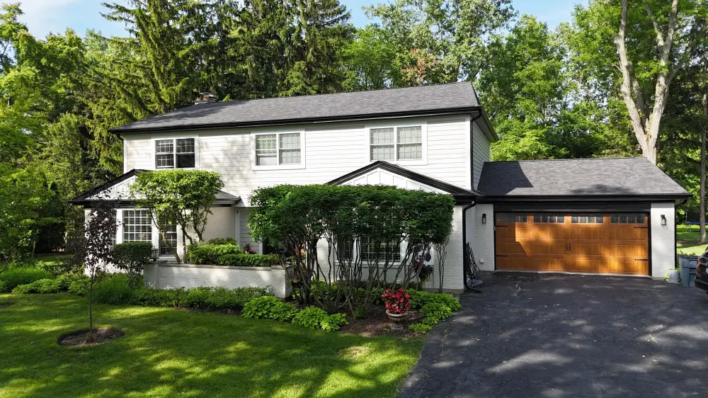 Cobblestone James Hardie siding with Arctic White trim in Lake Forest, IL