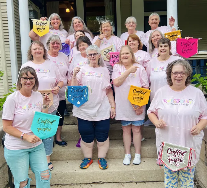 Women from the Ruffled Daisy community