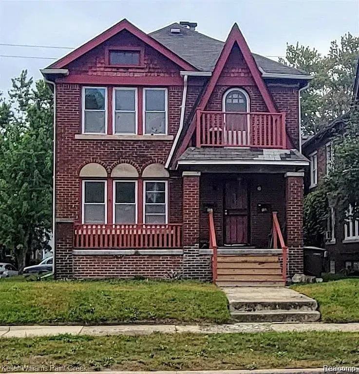 832 W Huron St, Pontiac, MI 48341
