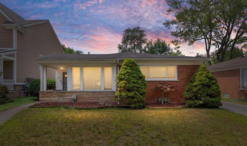 706 E Windemere Avenue, Royal Oak, MI 48073