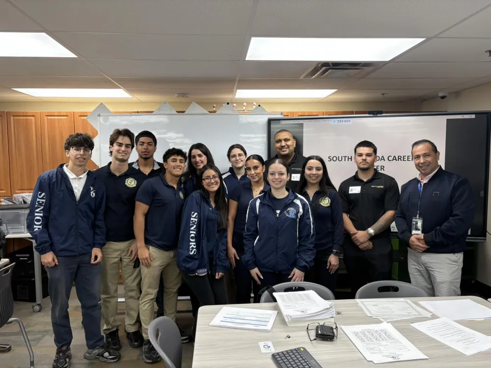 An SFCC class with their instructor