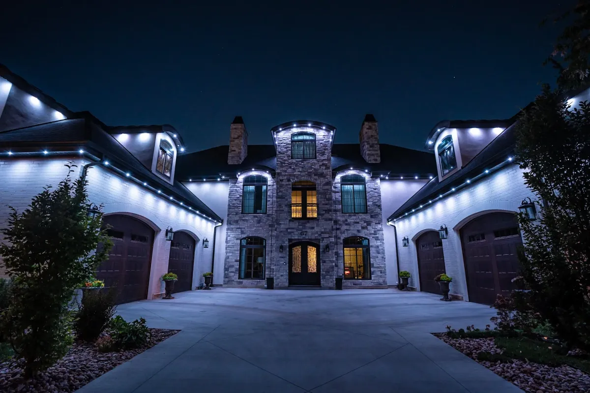 Lightning Exteriors completed residential roofing project