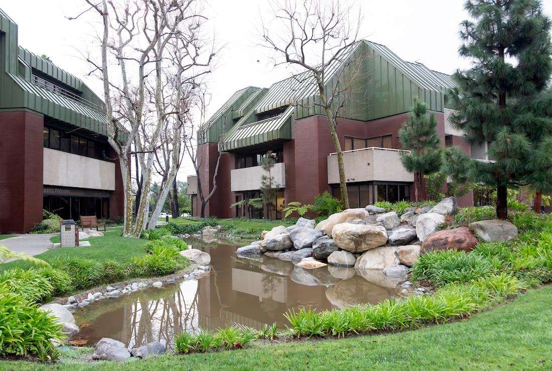 Skypark Medical and Office Center courtyard