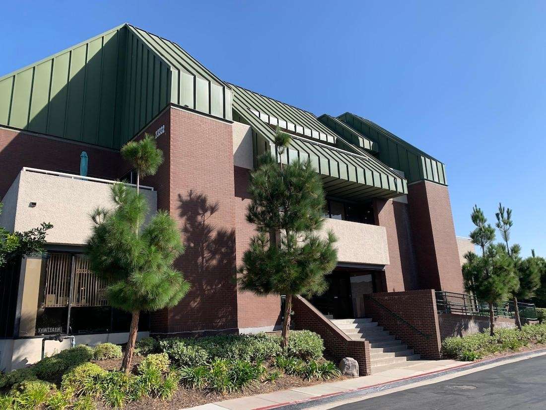 Chan Dental office exterior