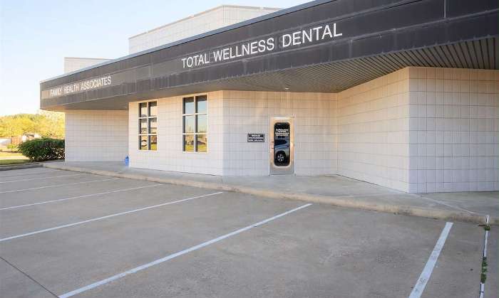 Exterior of Total Wellness Dental in Houston