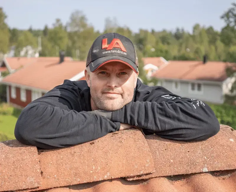 LA Takvård takvårdare på tak