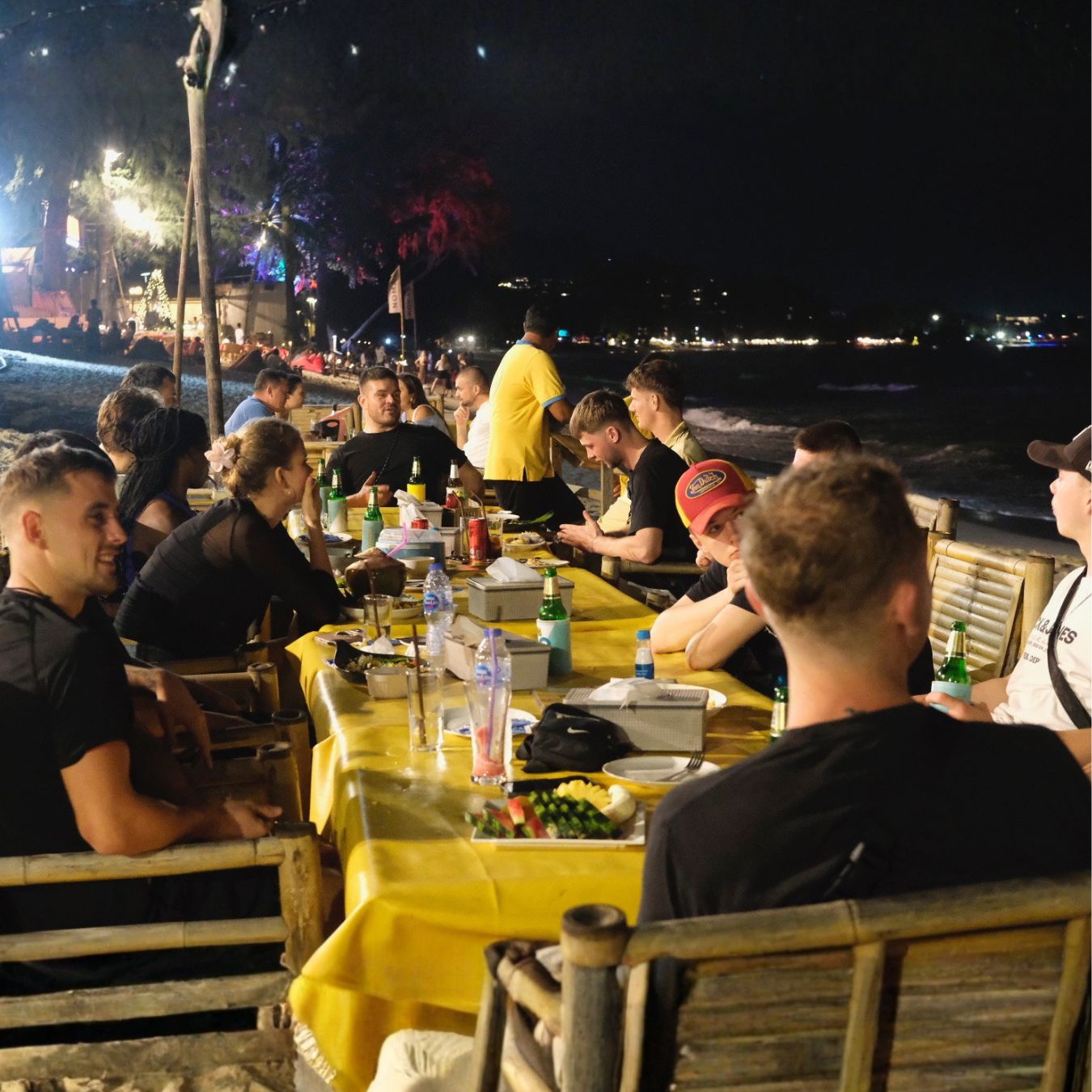 Deltagere i Thailand