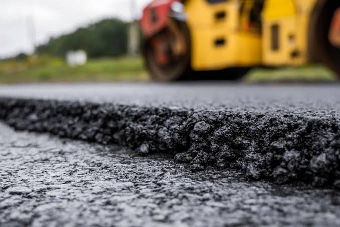 Bristol Asphalt Install asphalt in Driveway