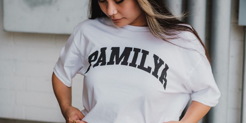 Custom T-Shirt Printing Los Angeles: Design Tips, Fabric Choices & Quality Finishes