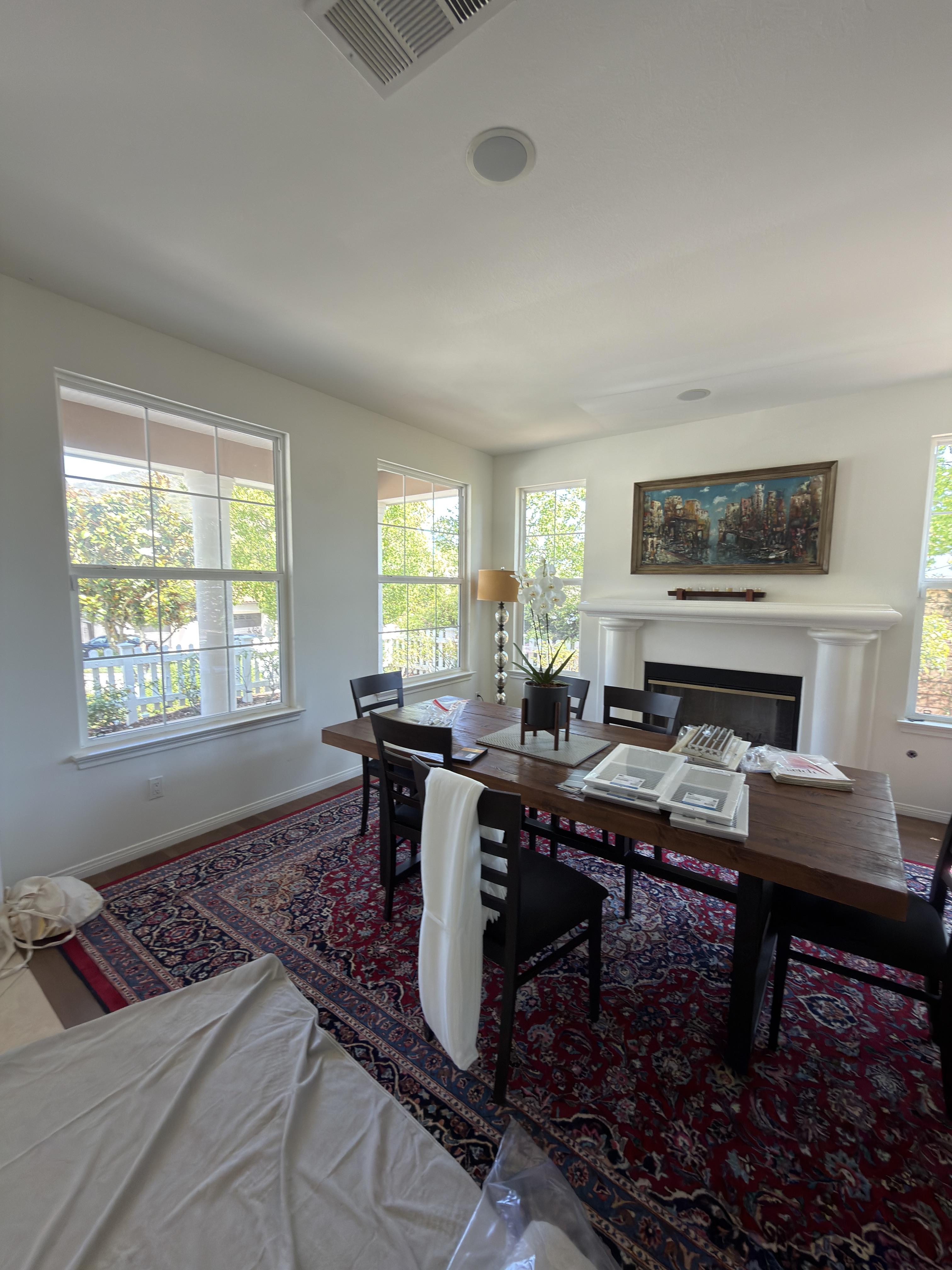 Custom Drapes in Thousand Oaks: A Stunning Before-and-After Dining Room Transformation
