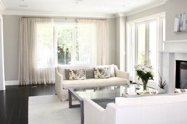 Custom vs. Ready-Made Drapery: Which Is Right for You?