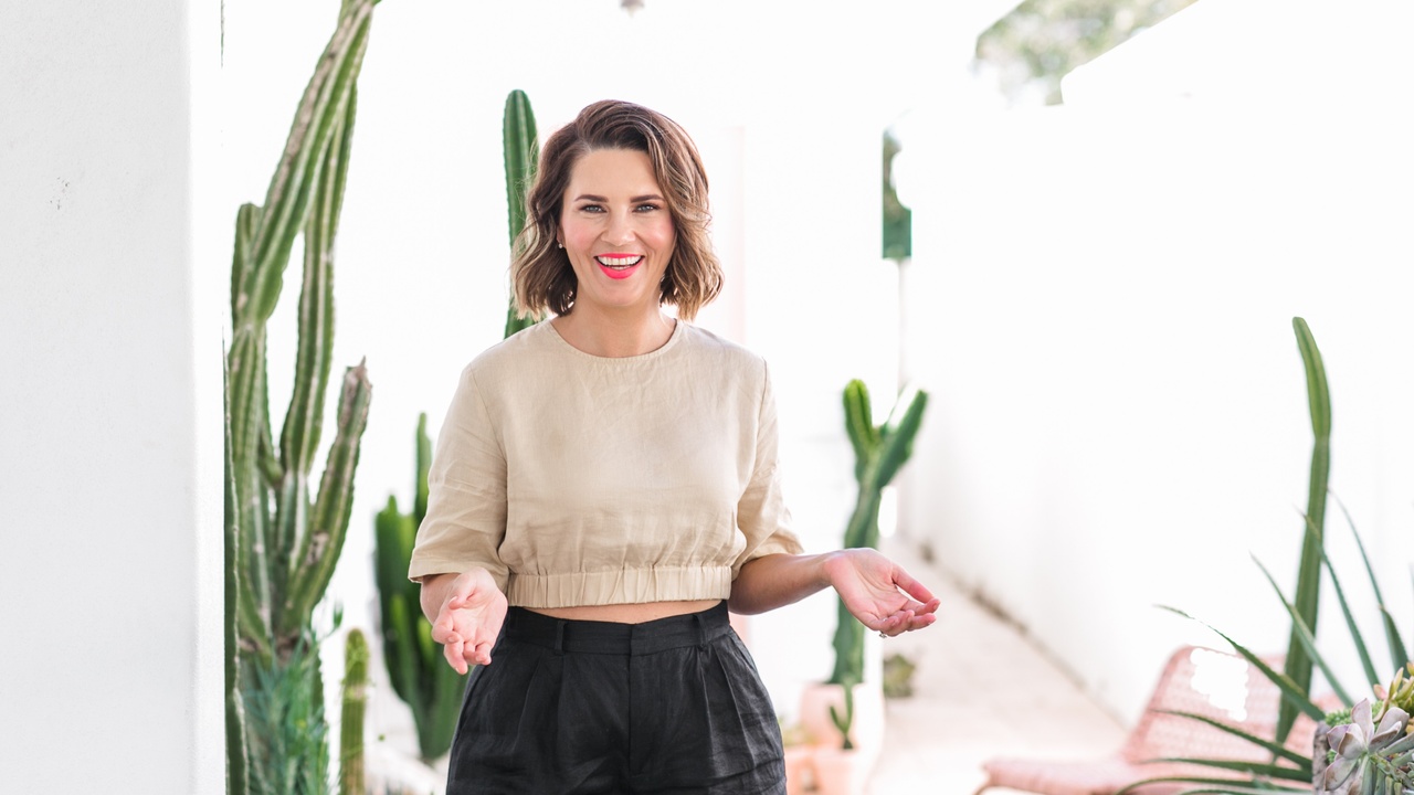Navigating The Post Lockdown Life With Therapist, Rebecca Harrison – Podcast Episode 22