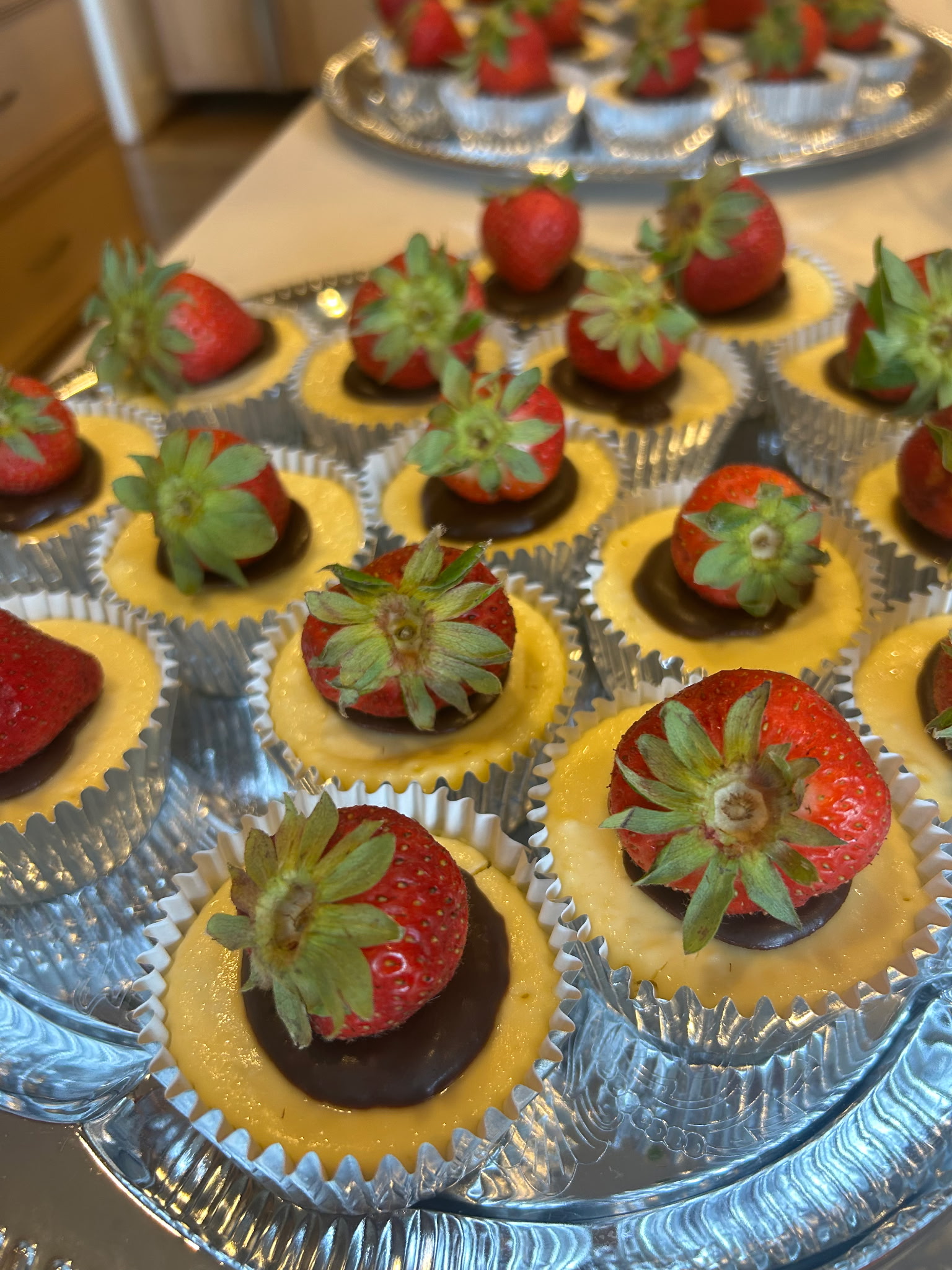 Chocolate-covered strawberry desserts served at a luxury Foodie Call catering event