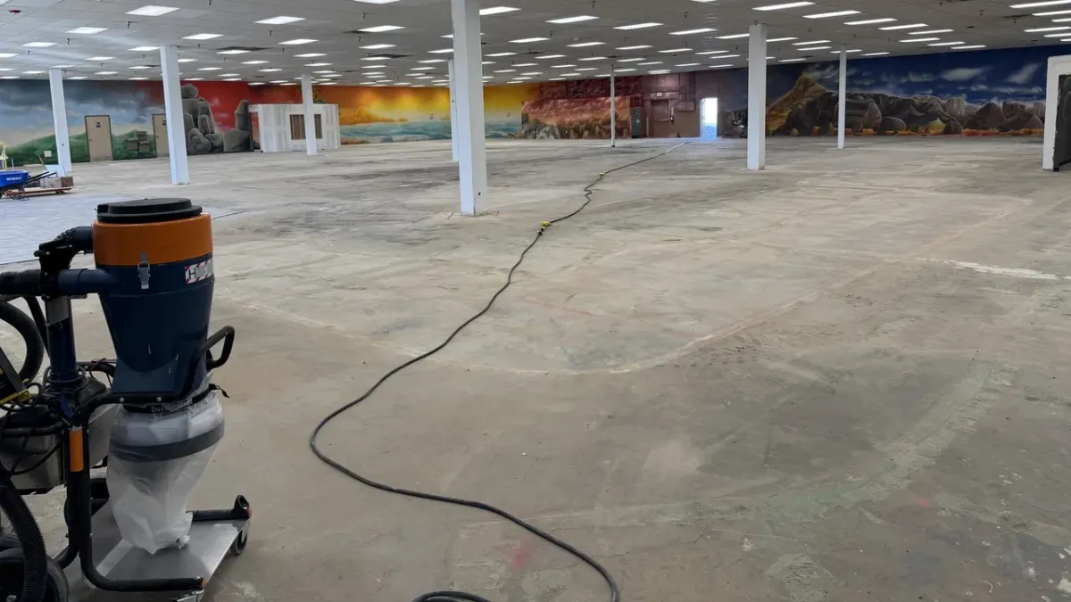 Concrete coating of a commercial building