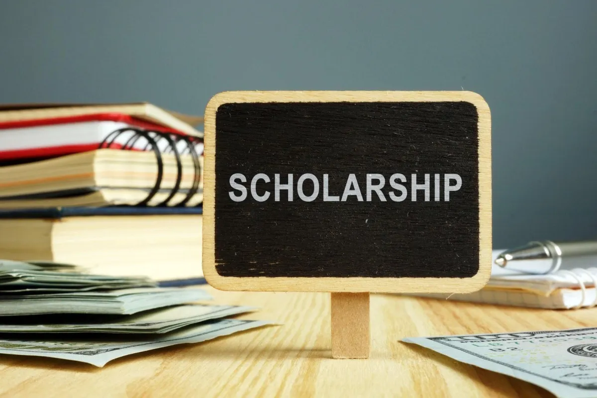 scholarship image