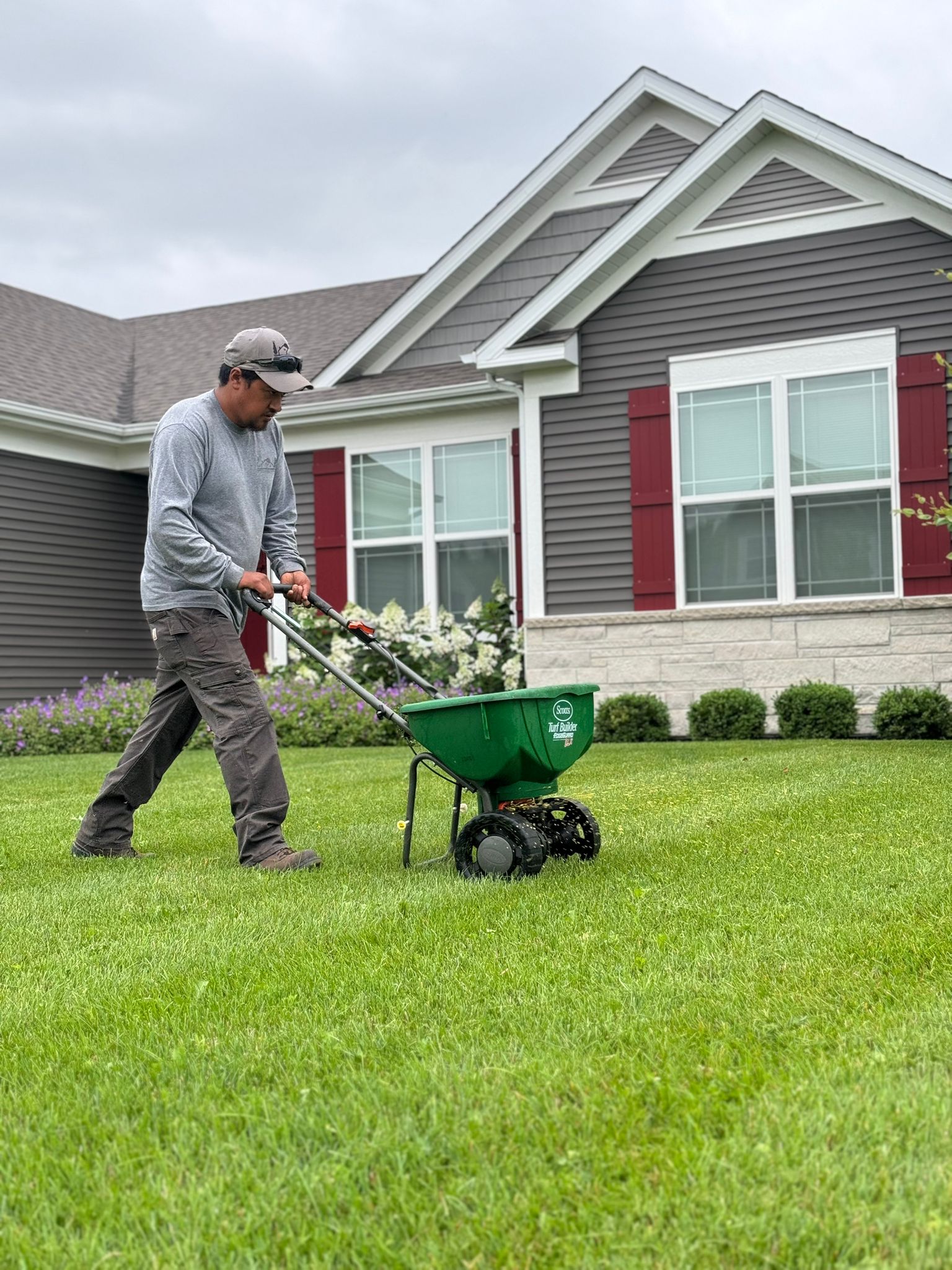 Fall & Spring Clean Ups