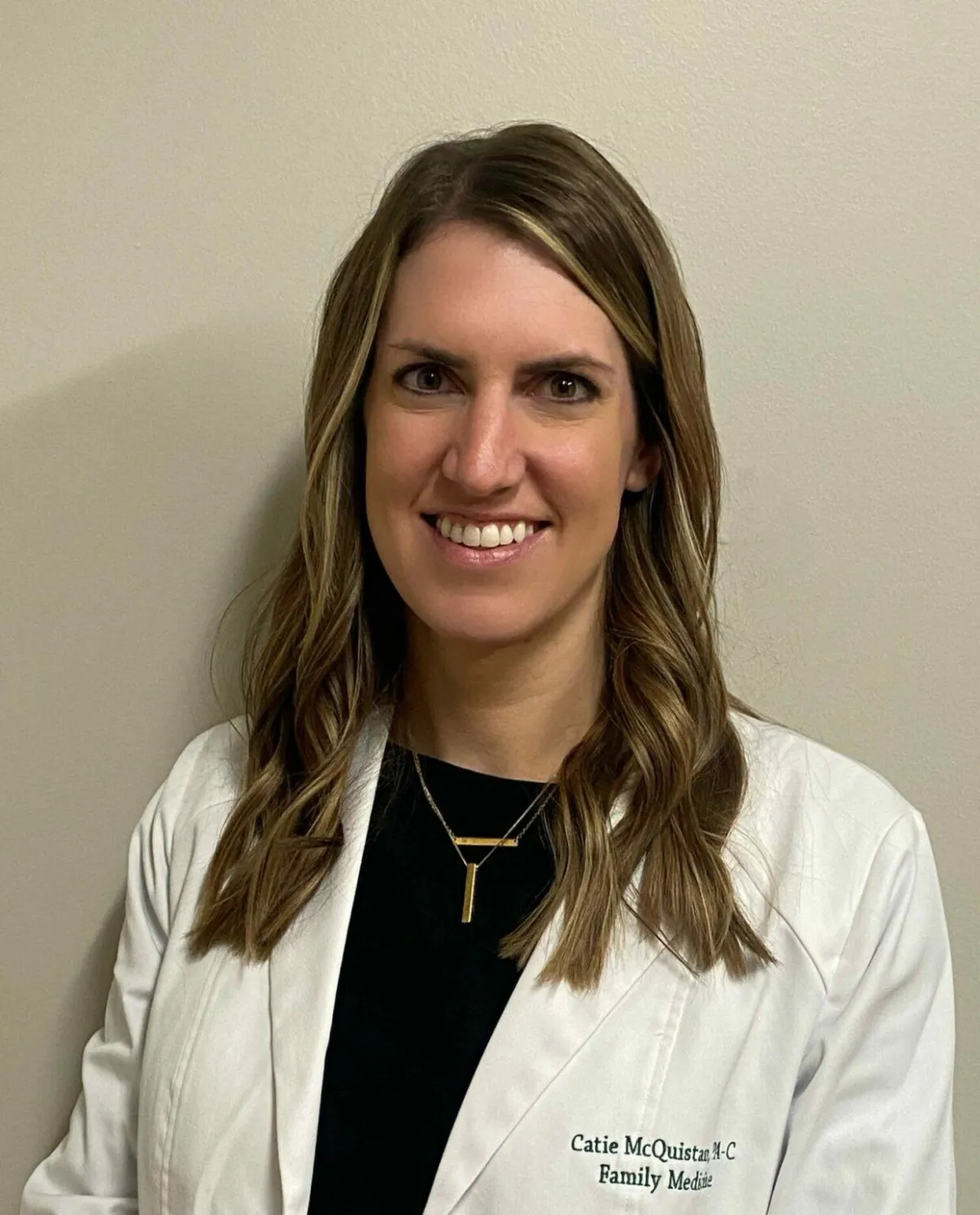 Catie McQuistan, PA-C with a patient at Internal Medicine Physicians of Omaha during a wellness consultation