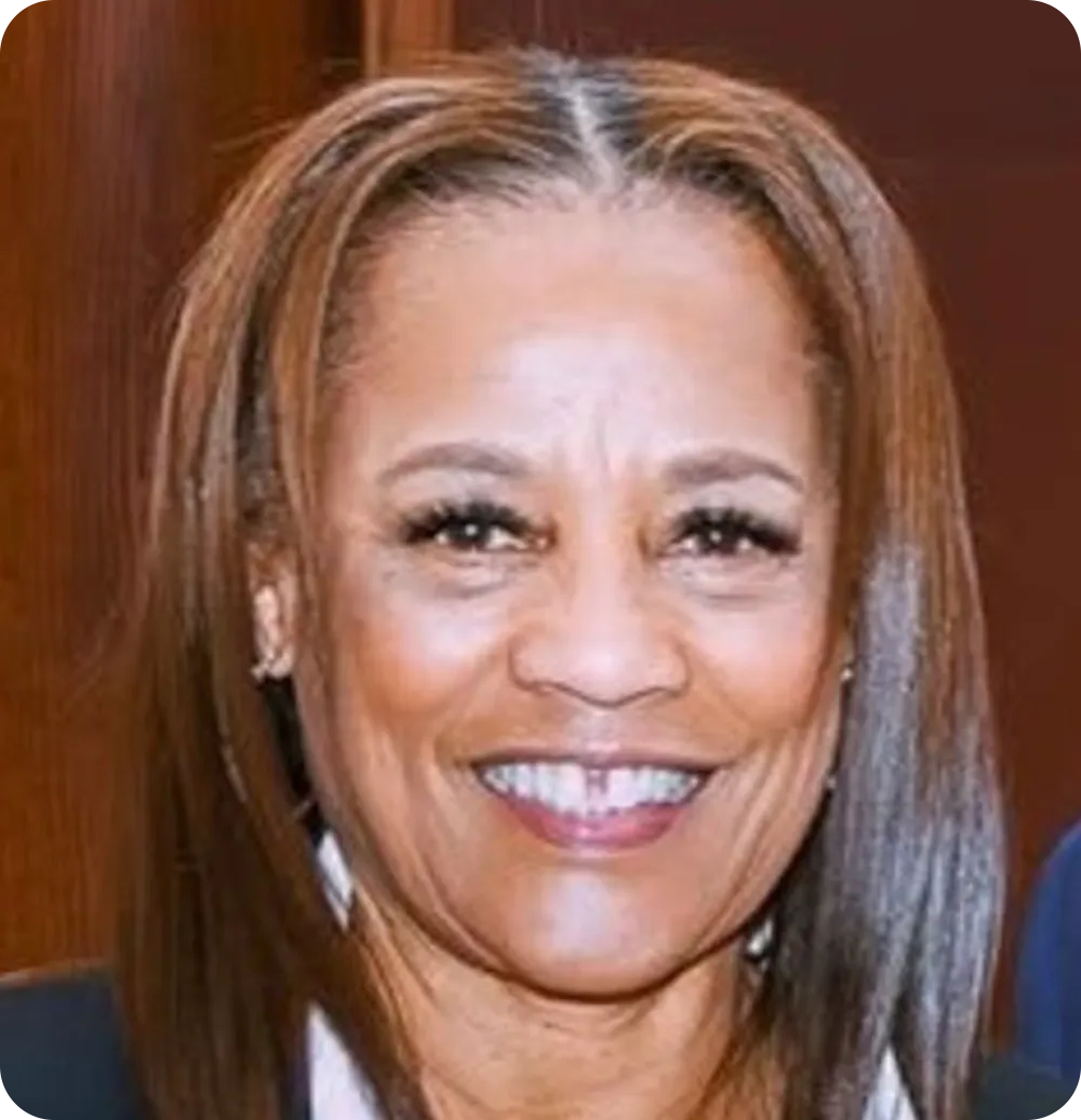 laura qualey picture