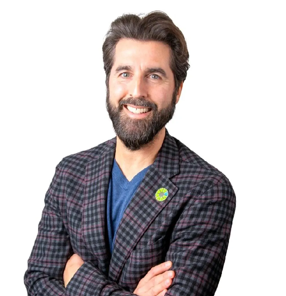 laura qualey picture