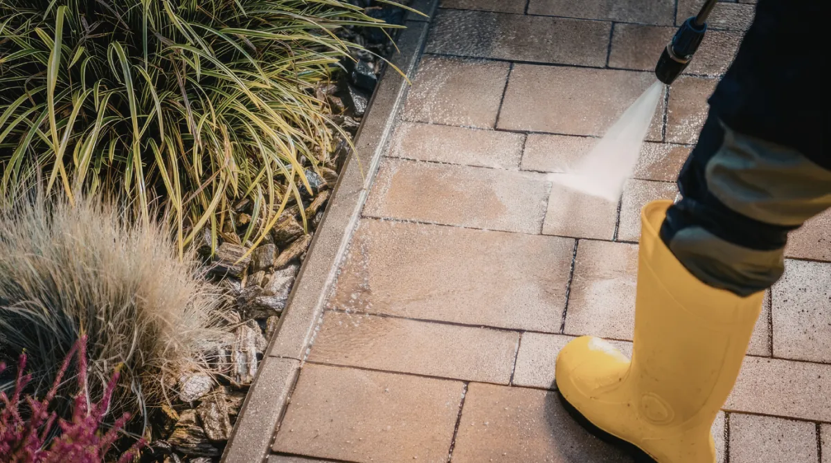 Situations nécessitant un service de Nettoyage de surfaces en béton à Sherbrooke