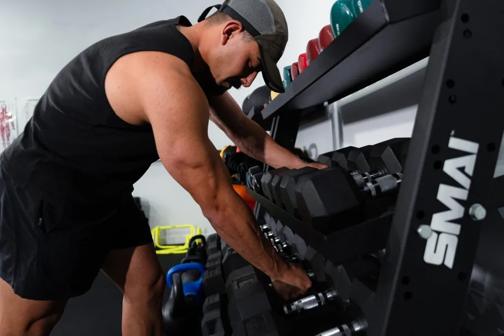 Chasing the 300kg Deadlift: How to Program Heavy Pulls While Running and Dropping Weight
