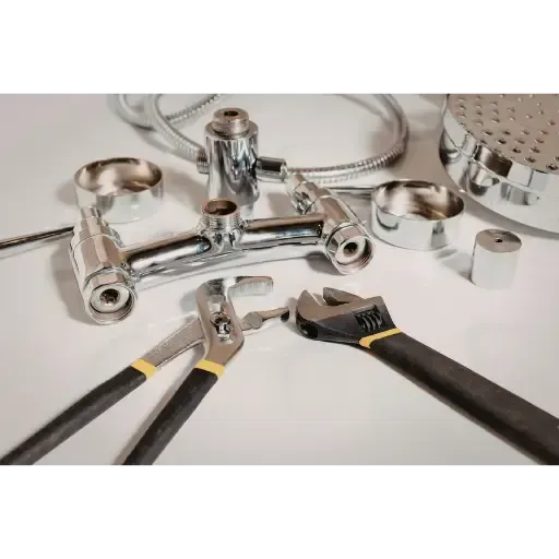 Expert repair of leaking kitchen faucets and bathroom fixtures using professional-grade replacement parts.