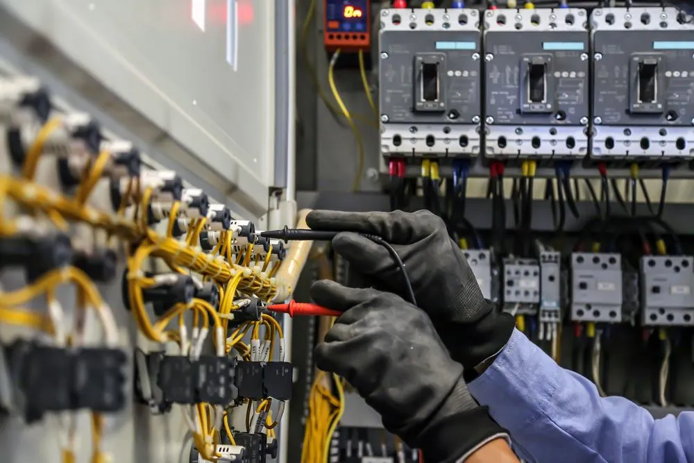 Circuit Breaker Services