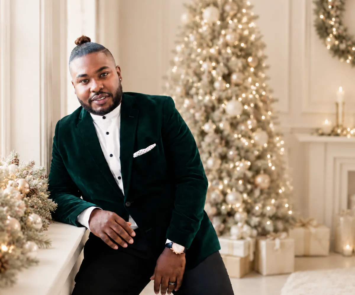 Lance Devereux - Mr. Christmas
