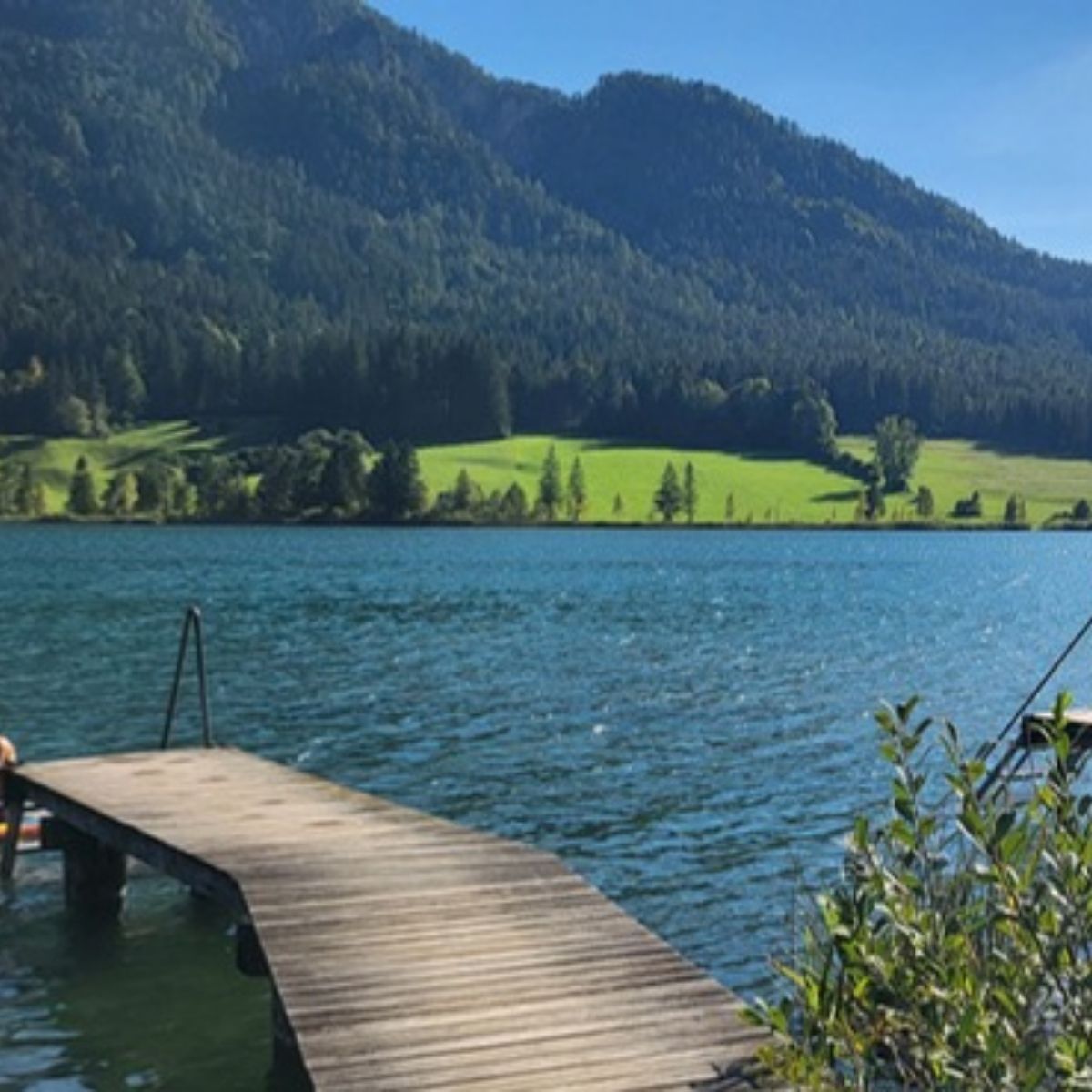 Steg in den Weissensee