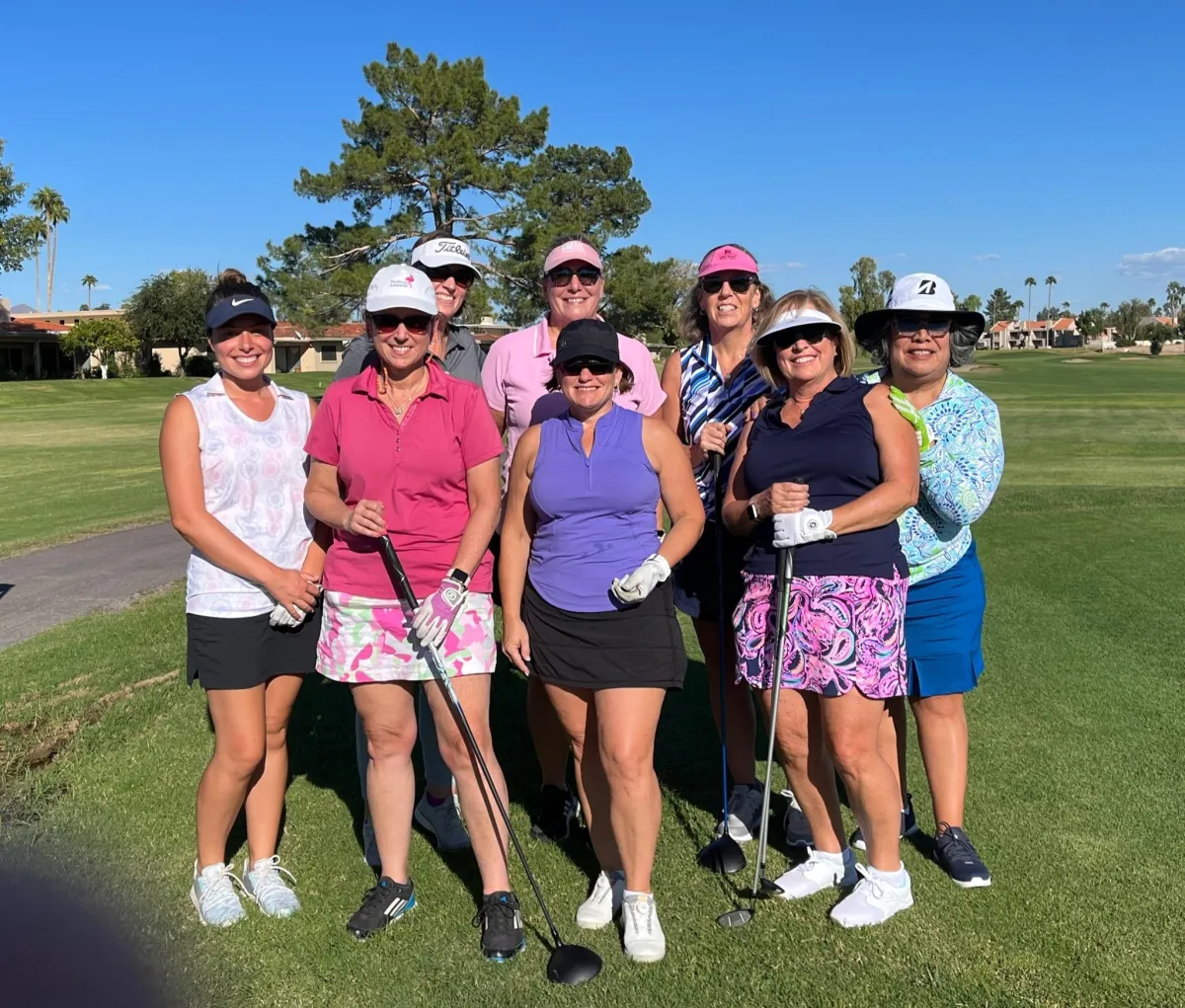 Group of women golfers